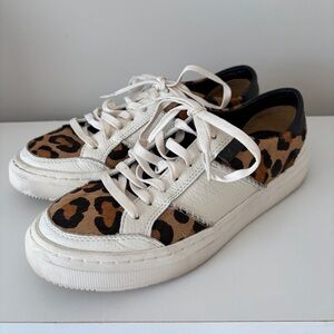 UGG Spotty Lace Alameda Sneakers Size 7.5